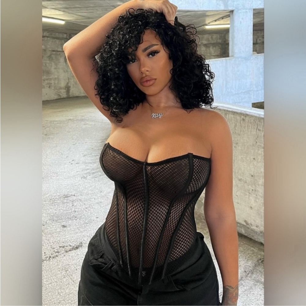 Stretchy Mesh Corset w/Matching Panty by Fashion Nova